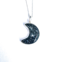 Lune noir avec agate